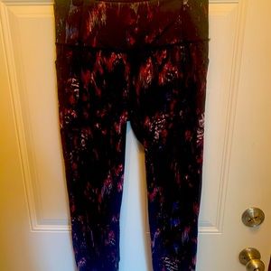 Victoria Secret yoga pants. Victoria Sport. Size M